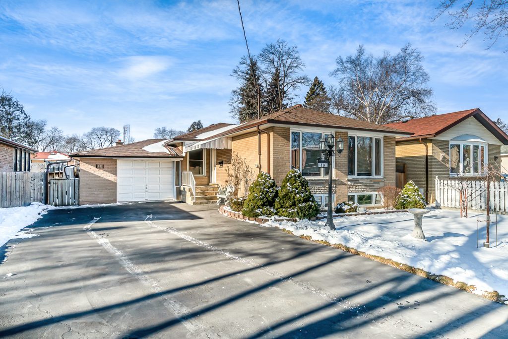 10 Hartland Road - Etobicoke - Leslie Brlec | Etobicoke Real Estate ...