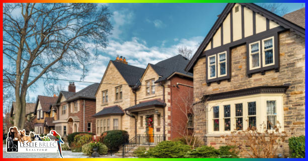 A beautiful street in Etobicoke showing homes.