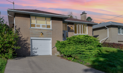 Discover 26 Breadner Drive in Etobicoke a stunning 3-bed, 2-bath bungalow in a quiet, family-friendly neighborhood. Contact Leslie Brlec today.